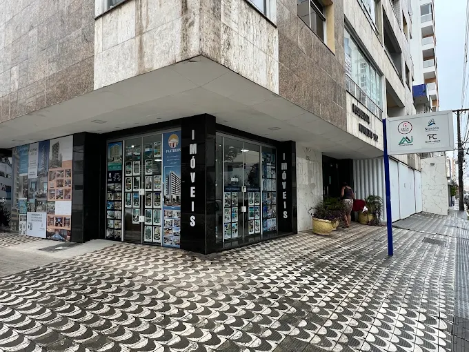 Fachada da loja Militino Imóveis