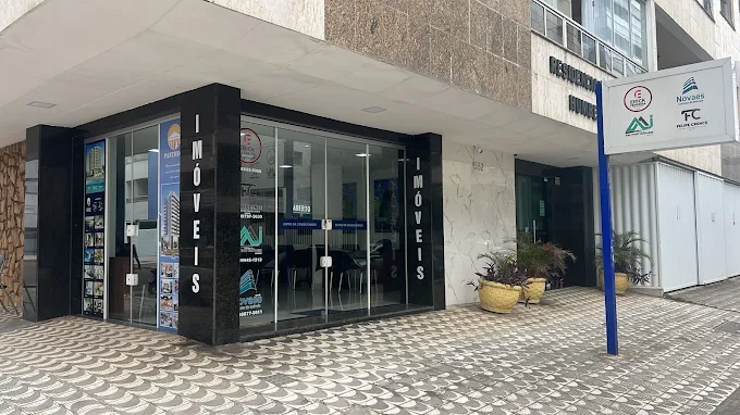 Entrada da loja Militino Imóveis